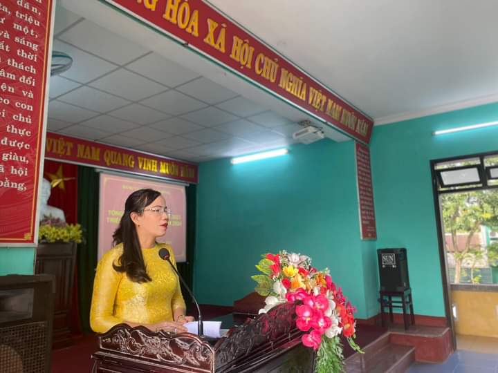 đồng chí Lê Thị Thanh Bình– Ủy viên Ban Thường vụ, Phó Chủ tịch HĐND thành phố Huế ghi nhận và đánh giá cao kết quả thực hiện nhiệm vụ của Đảng bộ năm 2023